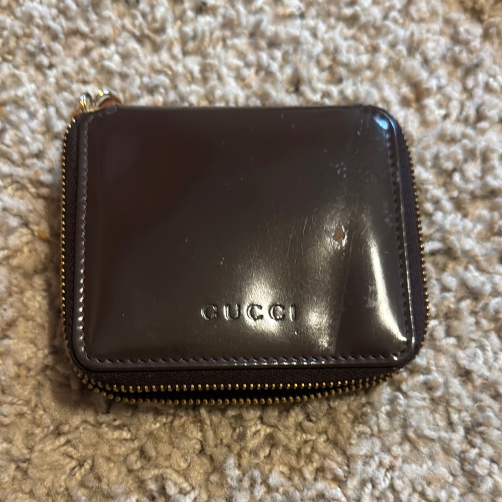 Gucci Dark Brown Leather Zip Wallet